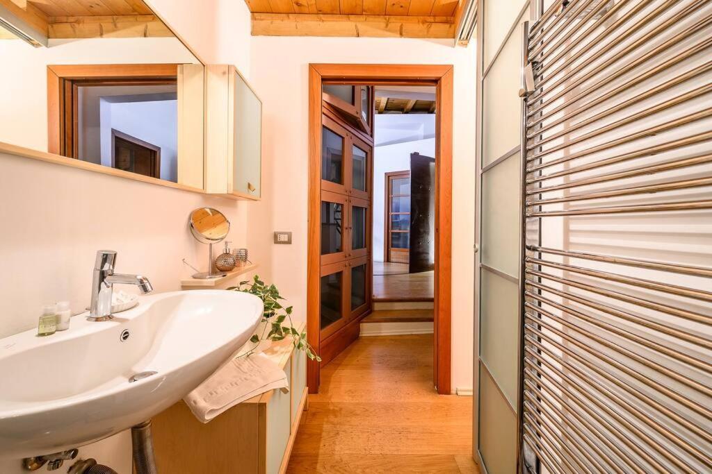 Apartamento Ab Plus - Via Del Carro 11 Bolonia Exterior foto